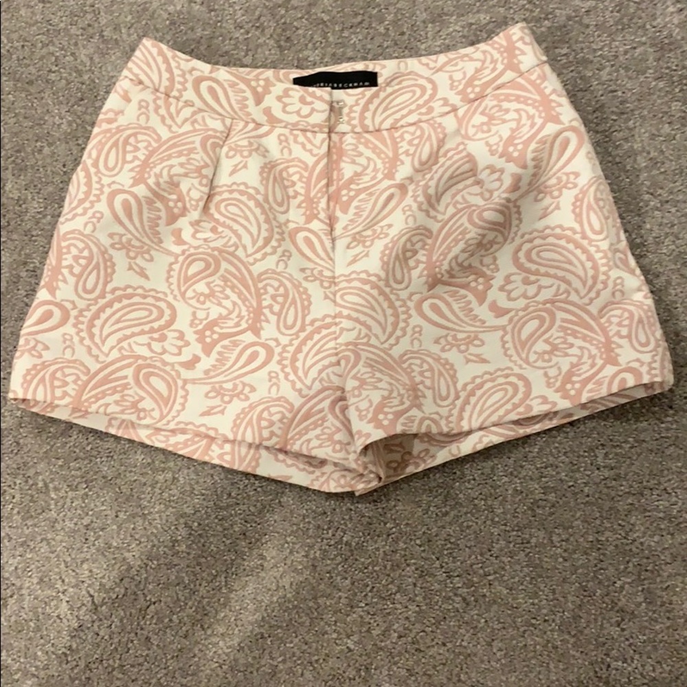 Victoria Beckham size 2 shorts